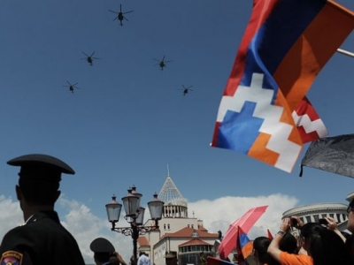 Արցախում հանդիսավոր կերպով նշել են եռատոնը