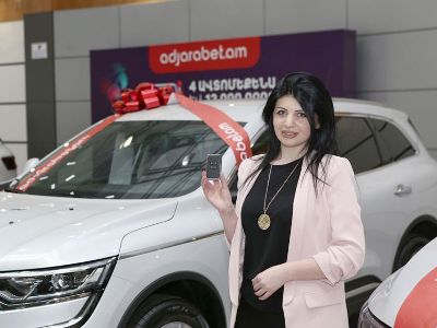 Աջարաբեթը հանձնեց High-speed spins ակցիայի շահողների Renault Koleos ավտոմեքենաները (Ֆոտո)
