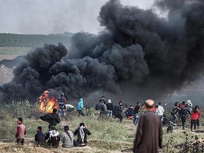At least 61 killed in Gaza Strip border protests