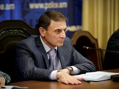 Օսիպյանը գործնական պարապմունք է անցկացրել ոստիկանությունում (Ֆոտո)