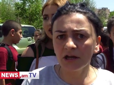 «Ո՞ւմ հետ ես, շան թուլա». Ազիզյանին պաշտպանող հայտնի աշակերտուհին խփել է 7-ամյա աղջնակին