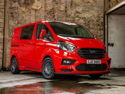 Ford–ը ստեղծել է Transit ֆուրգոնի WRC տարբերակը