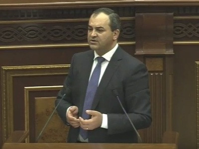 Երկրում իրադրության փոփոխության արդյունքում որոշ քրեական գործեր կարող են քննարկման առարկա դառնալ. Արթուր Դավթյան