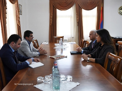 Արայիկ Հարությունյանն ընդունել է ԱՄՆ Նեւադա նահանգում ՀՀ պատվո հյուպատոսին