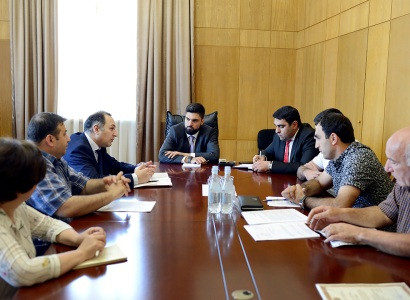 Քննարկվել են ոչ կանոնավոր ուղեւորափոխադրումների ոլորտում առկա խնդիրները