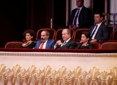 Նիկոլ Փաշինյանը եւ Աննա Հակոբյանը ներկա են գտնվել միջազգային մրցույթի բացման արարողությանը (Ֆոտո)
