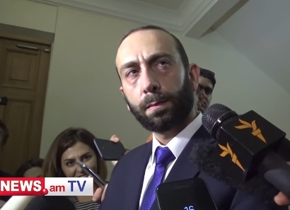 Արամ Սիմոնյանը 2013 թվականից ինձ մեղադրում է «իր հետեւից ընկած լինելու» մեջ. Արարատ Միրզոյան