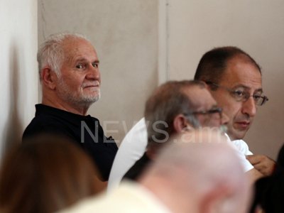 Обвиняемый по делу вооруженной группы Ваан Ширханян потребовал отвода судье и прокурорам