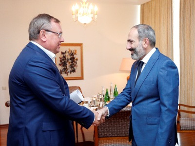 Փաշինյանն Անդրեյ Կոստինի հետ քննարկել է Հայաստանում ՎՏԲ բանկի գործունեության ընդլայնման հարցը (Ֆոտո)