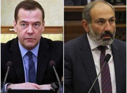 Հայաստանը մեր մերձավոր դաշնակիցն է. Մեդվեդեւը՝ Փաշինյանին