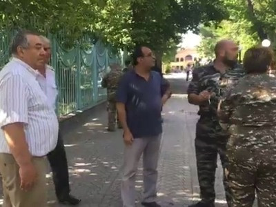 Ակցիա՝ բոլոր ազատամարտիկներին ԵԿՄ-ում միավորելու համար. Կոռնիձորի Արոն խոստանում է փակագծեր բացել (վիդեո)