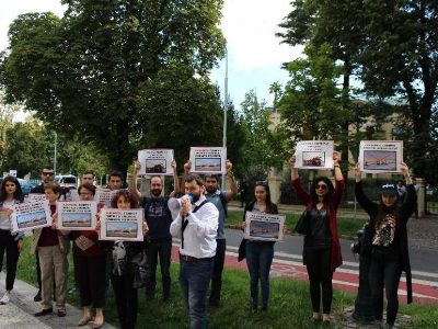 Բողոքի ակցիա Պրահայում՝ ընդդեմ Ադրբեջանին «Չեխոսլովակ գրուպի» զենքի վաճառքի (ֆոտո)