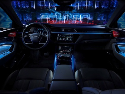 Audi-ն ցույց է տվել էլեկտրական քրոսովերի ինտերիերը (ֆոտո)
