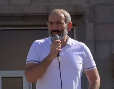 Համայնքների խոշորացման գործընթացը վիճահարույց է. Փաշինյանը խոստում տվեց