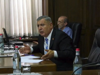 ԲՀԿ-ն առաջարկում է, որ զինվորների քվեարկության ժամանակ սպան ներսում չլինի, եթե անգամ «քիթը չի խոթում» քվեախցիկ