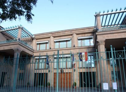 Հայաստանում Ֆրանսիայի դեսպանատունը հերքում է ադրբեջանական ԶԼՄ-ների տարածած տեղեկությունը