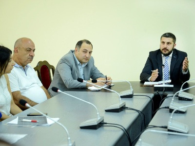 Գերծանրաբեռնվածության խնդիրը կլուծվի. Փոխնախարարը՝ Արարատի մարզի բնակիչներին