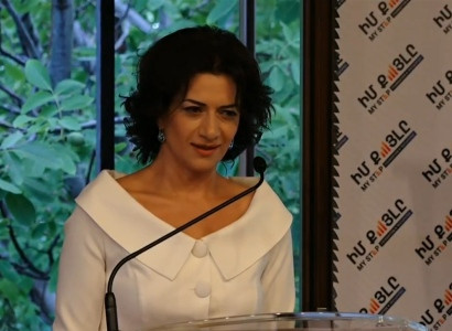 Հայաստանի առաջին տիկինը հերքում է, որ ազդում է ամուսնու քաղաքական որոշումների վրա