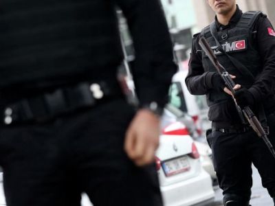 Թուրք ոստիկանը կտրել է գործընկերոջ կոկորդը