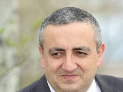 ՍԱՊԾ պետը հորդորել է չխառնվել իր եւ Նիկոլ Փաշինյանի հարաբերություններին