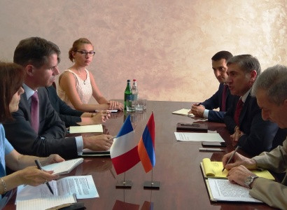 Ոլորտը միջազգային շուկաներում ներկայանալու մեծ ներուժ ունի. գյուղնախարարն ընդունել է Ֆրանսիայի դեսպանին