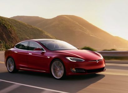 Իլոն Մասկը մտադիր է Tesla-ի մեքենաները տեսախաղերով համալրել