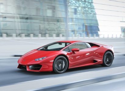 Բրիտանացին Դուբայում Lamborghini Huracan է վարձել եւ 4 ժամվա ընթացքում 33 տուգանք ստացել