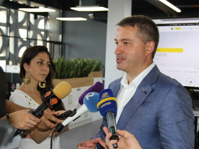Beeline-ի գլխավոր տնօրենը հանդիպել է Summer Business School 2018-ի կազմակերպիչների եւ դասընթացավարների հետ