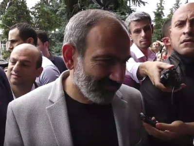 Пашинян призвал руководство России адаптироваться к новой ситуации в Армении