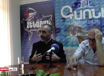 «Բացառվում է». հոգեւորականը՝ նույնասեռականների պսակադրության մասին