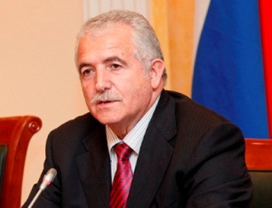 Օլեգ Եսայանն ազատվել է Բելառուսում ՀՀ դեսպանի պաշտոնից. նրա փոխարեն նշանակվել է Արմեն Ղեւոնդյանը