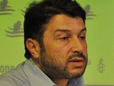 Turkish court releases local chair of Amnesty International