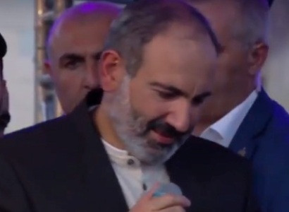 Ձայնս սկսում է կտրվել, սովորել է վարչապետի փափուկ կյանքին. Փաշինյանը կատակեց