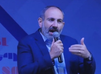 Ինչ անեմ՝ նմանվեմ ձեզ. «Քայլ դեպի տուն» ծրագրի մասնակցի հարցը Նիկոլ Փաշինյանին