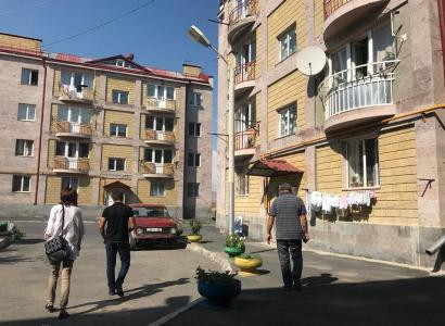 Անօթեւան մոր եւ աղջկա երազանքներն իրականություն դարձան. «Շիրակ կենտրոն»
