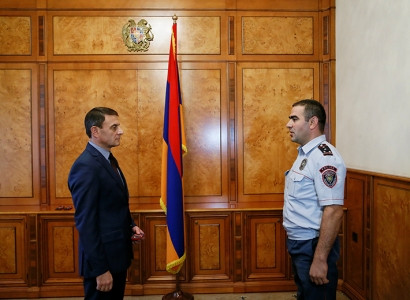 Ով հավատարիմ չի մնա իր կոչմանը, մեր շարքերում տեղ չունի. Օսիպյանը 10 ծառայողի կոչումներ է շնորհել