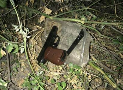 Policeman involved in assault on Armenia cassation court ex-chief judge’s house (PHOTO)