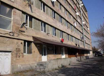 Նոր Նորքի հանրակացարանում բնակվող իրաքահայերը դժգոհ են կացարանի պայմաններից ու ստացվող օգնությունից