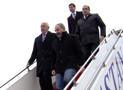 Pashinyan arrives in Astana for a working visit