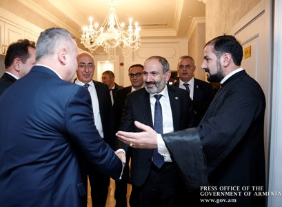 Մենք արհեստական ընդդիմություն չենք ստեղծելու, որովհետեւ ընդդիմությունը պետք է ինքն իրեն ստեղծի. Փաշինյանը՝ Աստանայում
