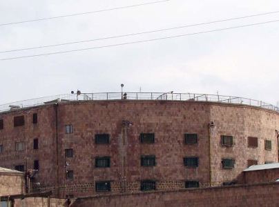 Փախուստի փորձ՝ «Նուբարաշեն» ՔԿՀ-ից. խլել են բանալիները. մեղադրանք է առաջադրվել 8 անձի