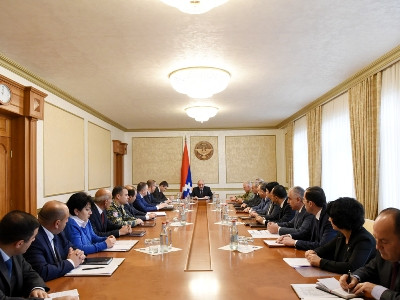 «Բյուջեն պետք է լինի իրատեսական». Բակո Սահակյանի մոտ քննարկվել է Արցախի 2019-ի բյուջեն