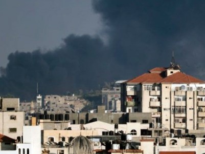 Hamas threatens to shell residential buildings in Israel