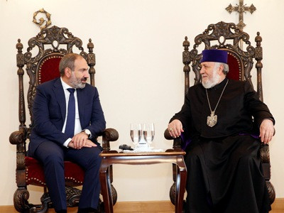 Pashinyan: My interaction with Armenian Apostolic Church’s patriarch is very important to me
