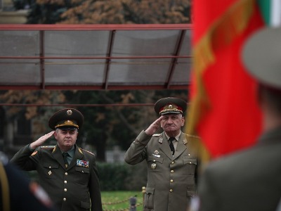 Armenia army chief visits Bulgaria