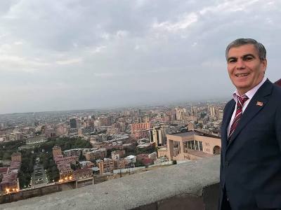 Գիտեմ՝ հարցնելու եք, թե ինչու ես` արարատցիս, առաջադրվում եմ Երեւանում, թիվ 1 ընտրական տարածքում. Արամ Սարգսյան