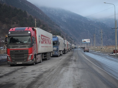 Ստեփանծմինդա – Լարս ավտոճանապարհը փակ է բոլոր մեքենաների համար