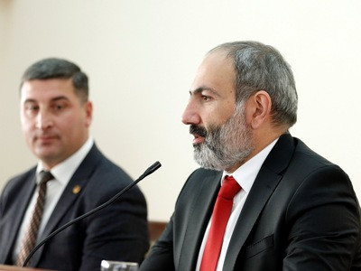 10 հազարով ավելի ուսուցիչ ունենք, քան կարիքը կա. Փաշինյան