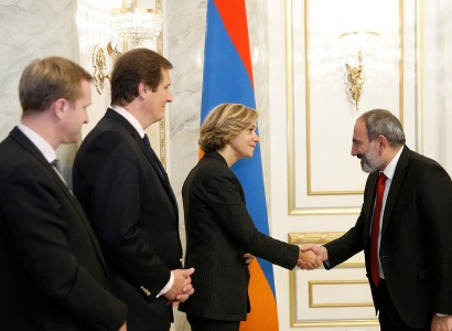 pashinyan receives President of Regional Council of Île-de-France