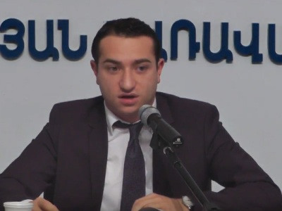 Մխիթար Հայրապետյանը շարունակում է պնդել իր վիճելի որոշումների իրավացիությունը